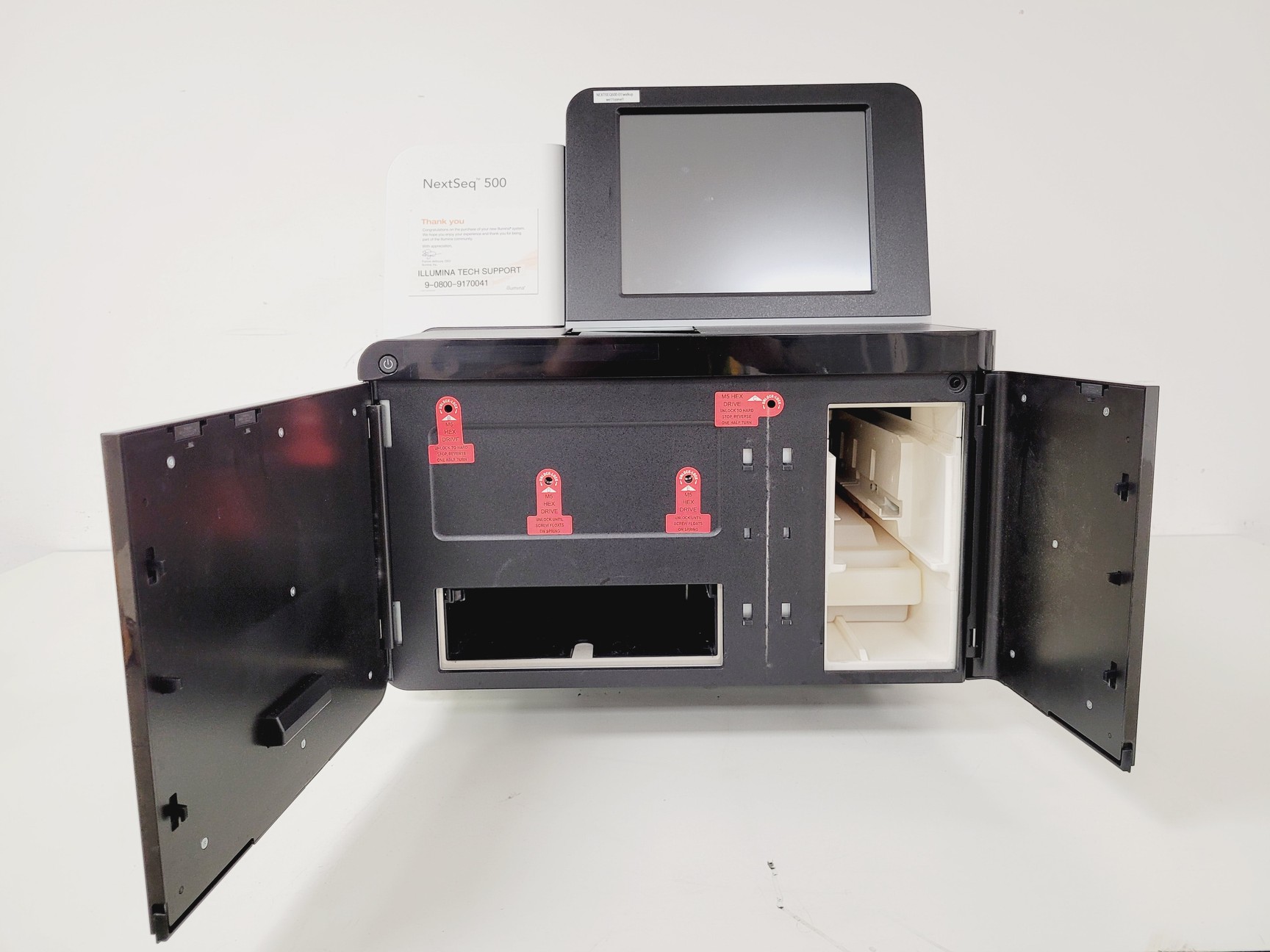 Image of Illumina NextSeq 500 System Whole-Genome Sequencing Lab