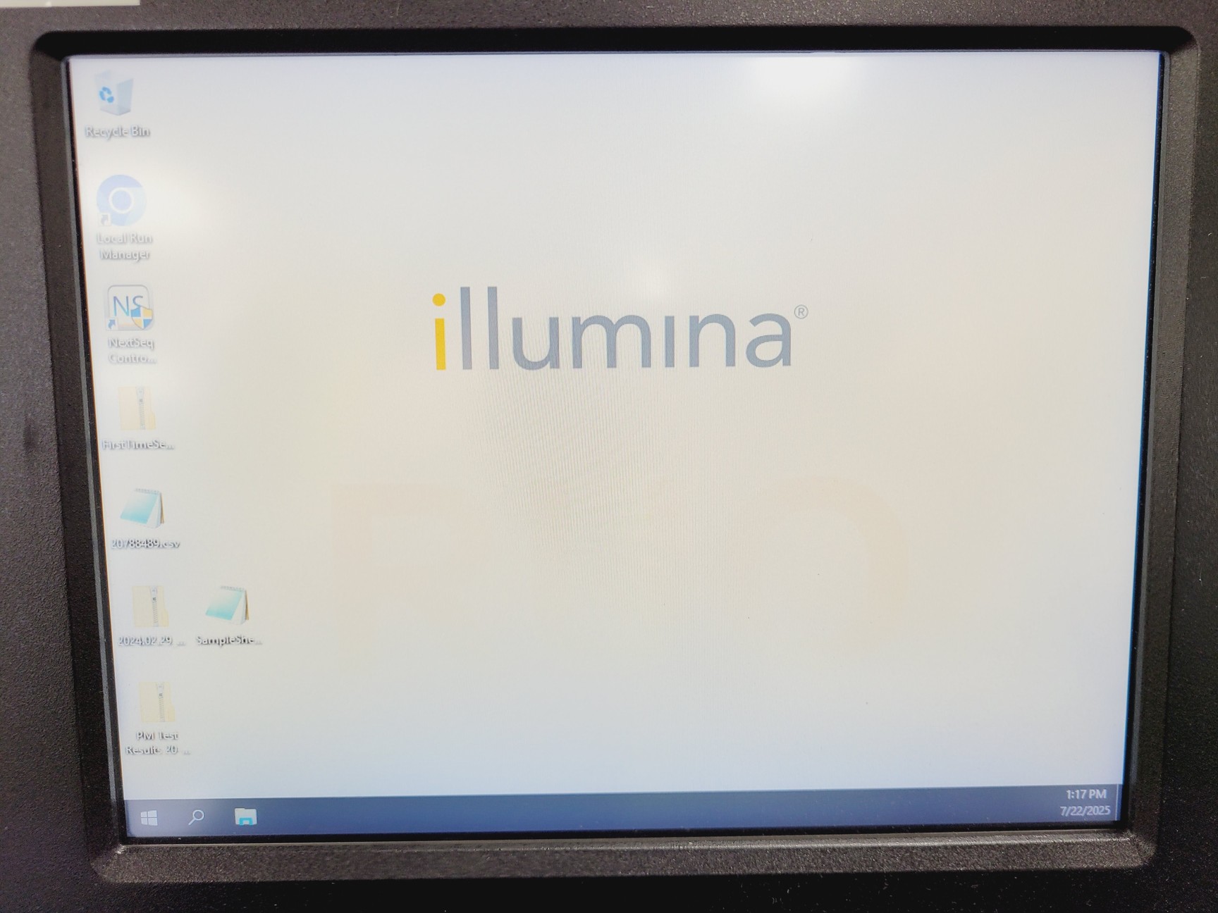Image of Illumina NextSeq 500 System Whole-Genome Sequencing Lab