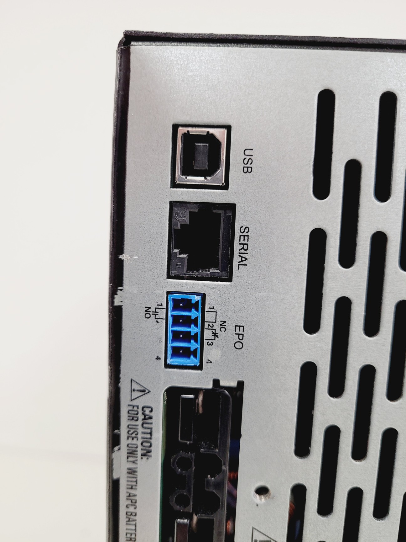 Image of APC SMX2200HV UPS Tower - Spares/Repair 
