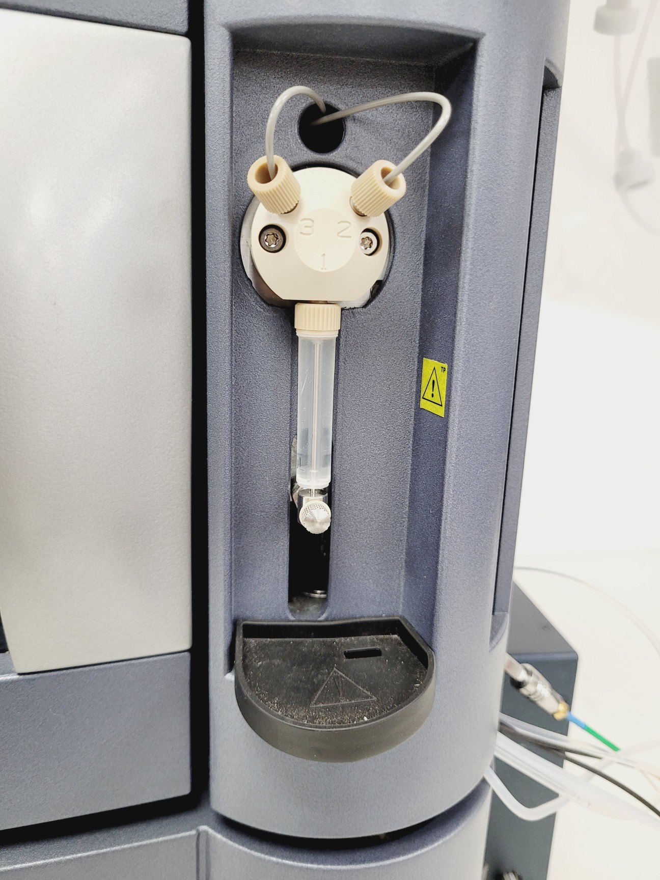 Image of Waters nanoACQUITY UPLC