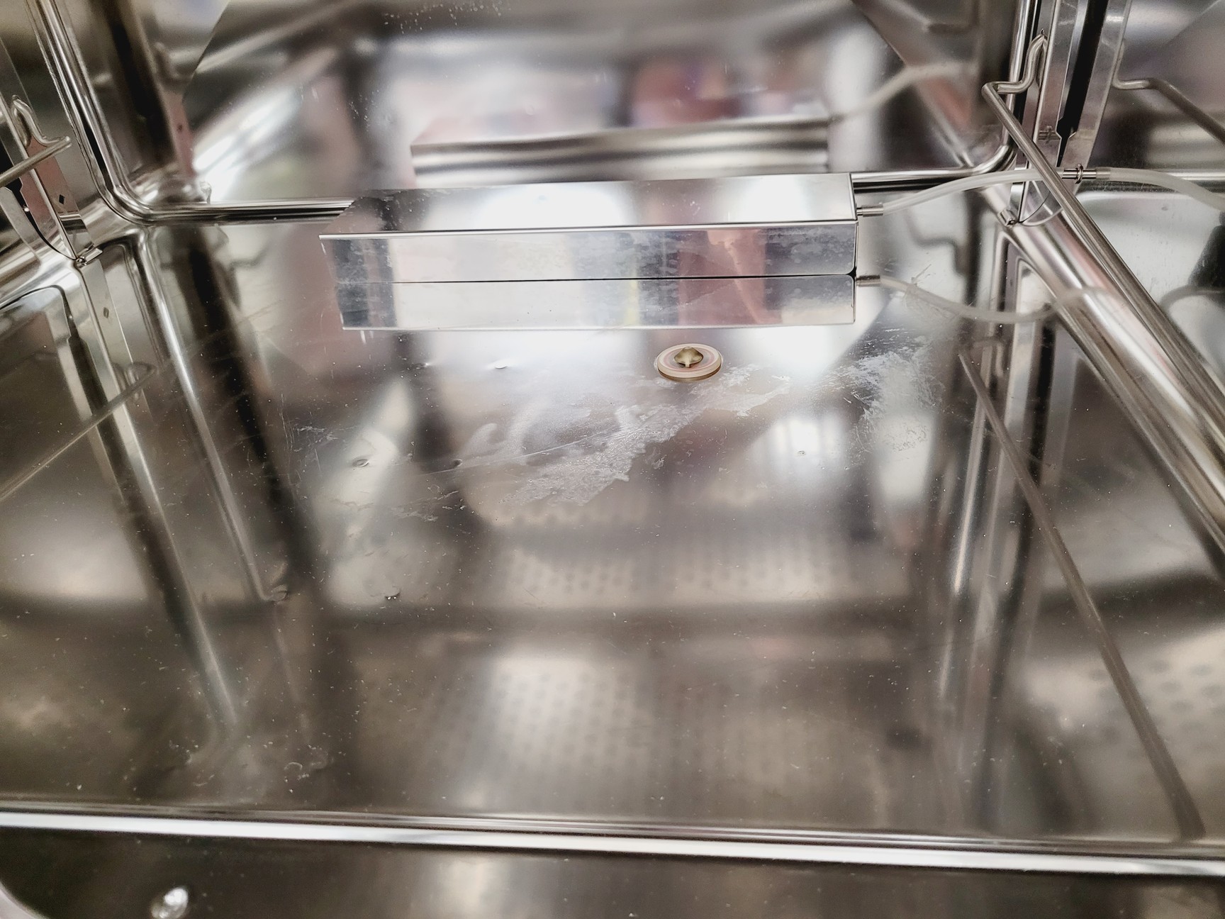 Image of Thermo Scientific HERAcell 240i CO2 Incubator