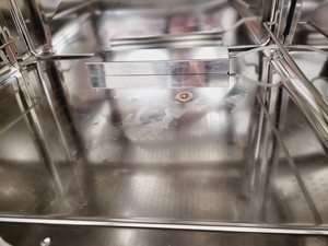 Thumbnail image of Thermo Scientific HERAcell 240i CO2 Incubator