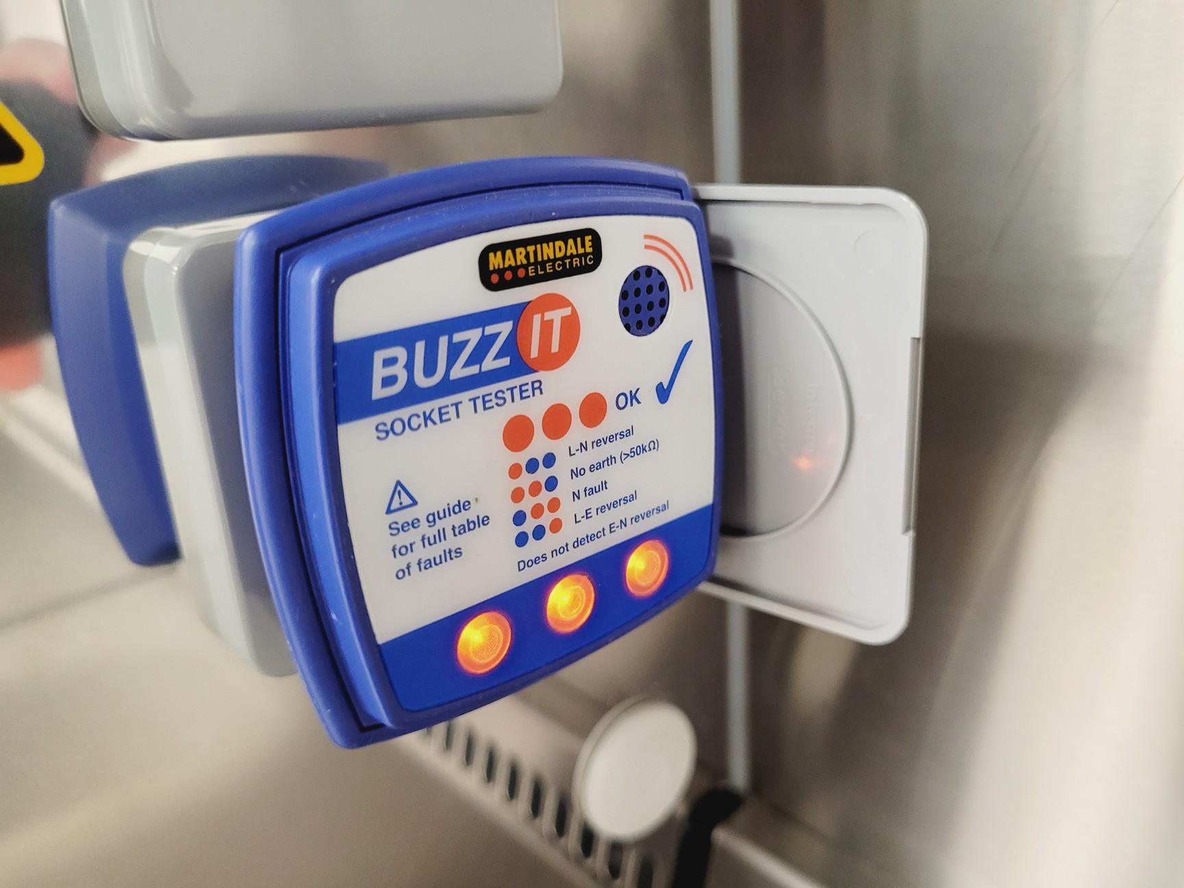 Image of Thermo Scientific Class 2 Safe 2020 1.2 Biological Safety Cabinet Lab