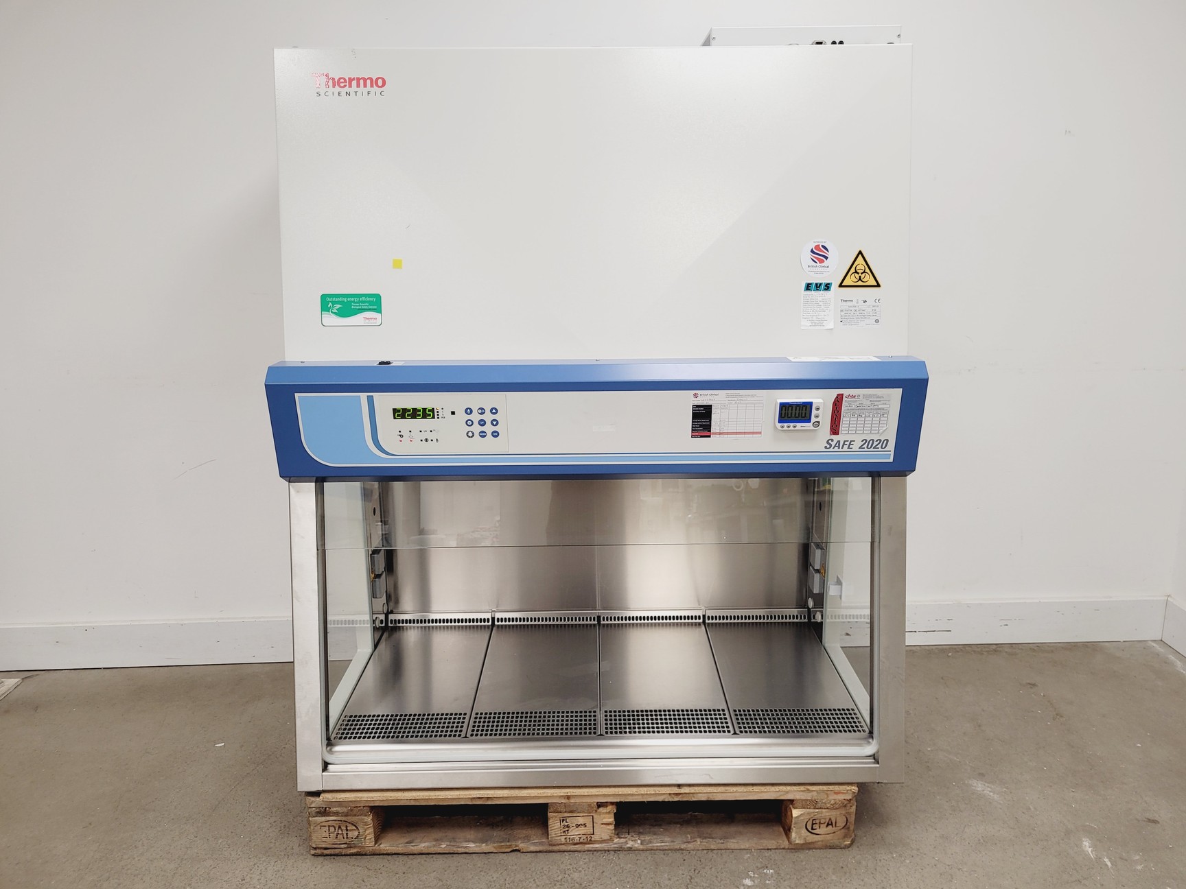 Image of Thermo Scientific Class 2 Safe 2020 1.2 Biological Safety Cabinet Lab