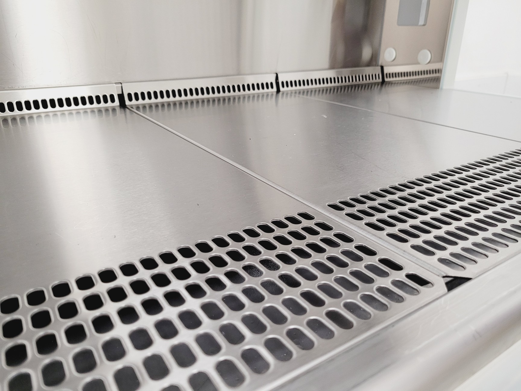 Image of Thermo Scientific - Class 2 Safe 2020 1.2 Biological Safety Cabinet Lab 