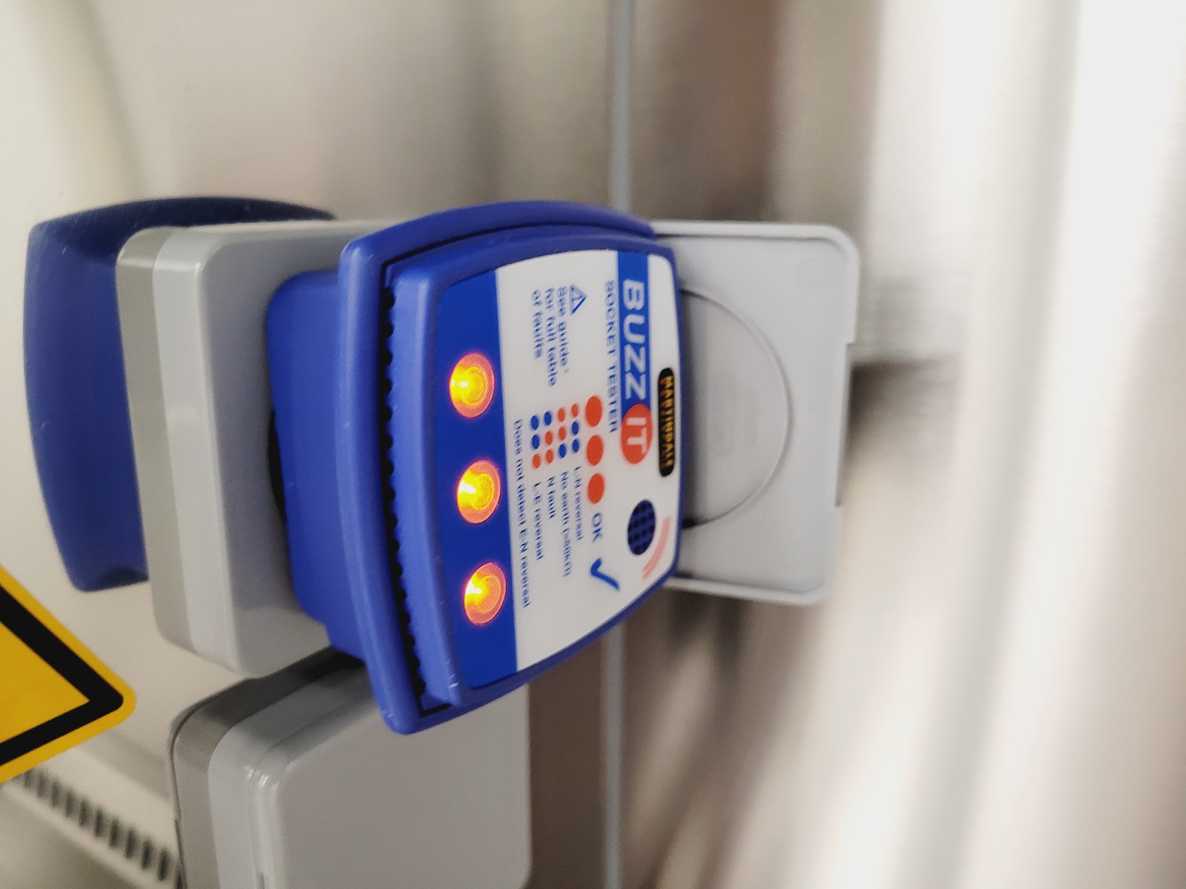 Image of Thermo Scientific - Class 2 Safe 2020 1.2 Biological Safety Cabinet Lab 