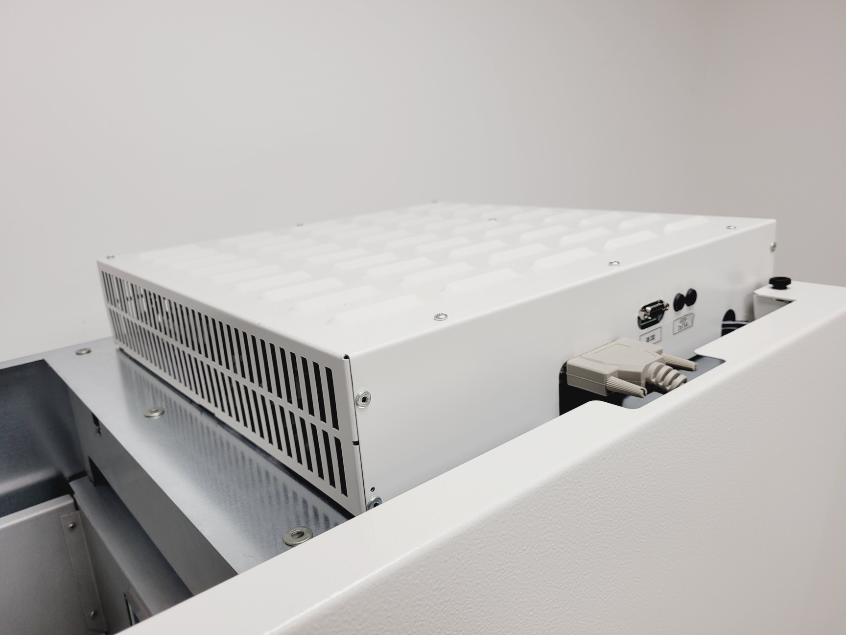 Image of Thermo Scientific - Class 2 Safe 2020 1.2 Biological Safety Cabinet Lab 