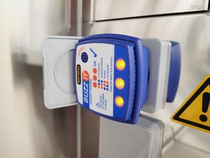 Thumbnail image of Thermo Scientific 2020 1.2 Class 2 Safe Biological Safety Cabinet Lab