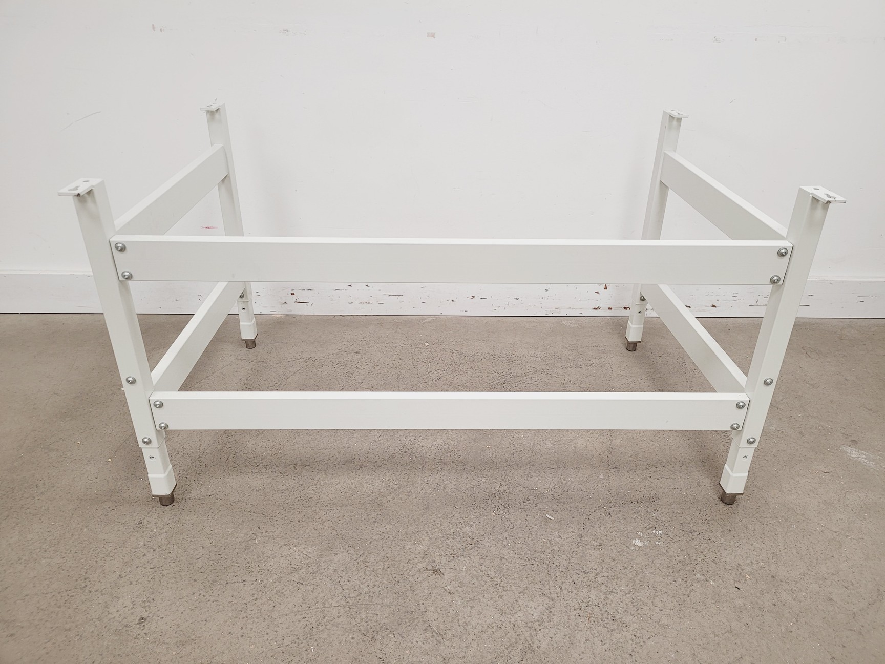 Image of Thermo Scientific Class 2 Safe Model 2020 1.2 Biological Safety Cabinet