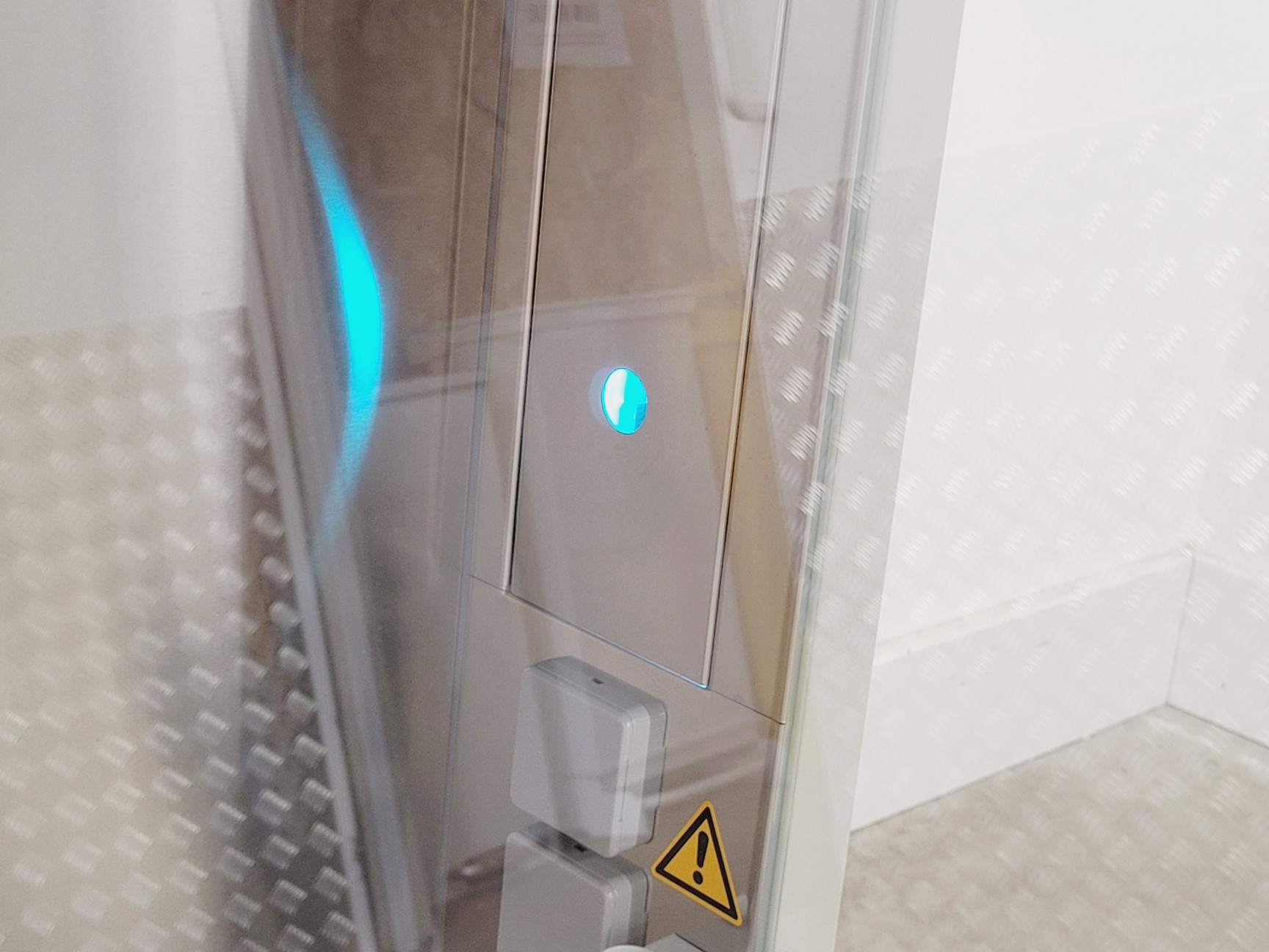 Image of Thermo Scientific Type Class 2 Safe 2020 1.2 Biological Safety Cabinet