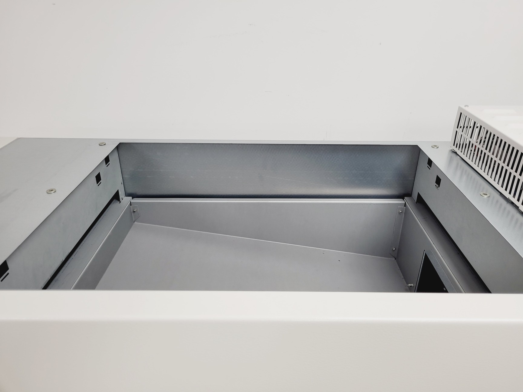 Image of Thermo Scientific Type Class 2 Safe 2020 1.2 Biological Safety Cabinet