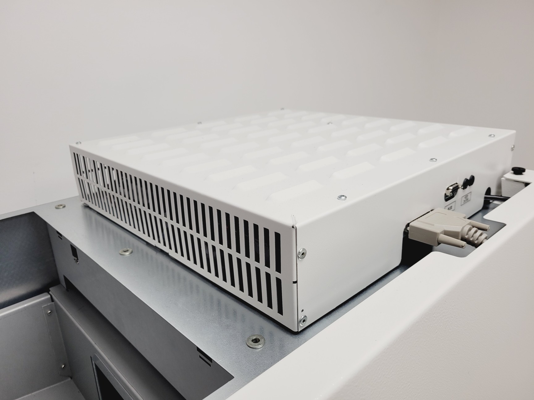 Image of Thermo Scientific Type Class 2 Safe 2020 1.2 Biological Safety Cabinet