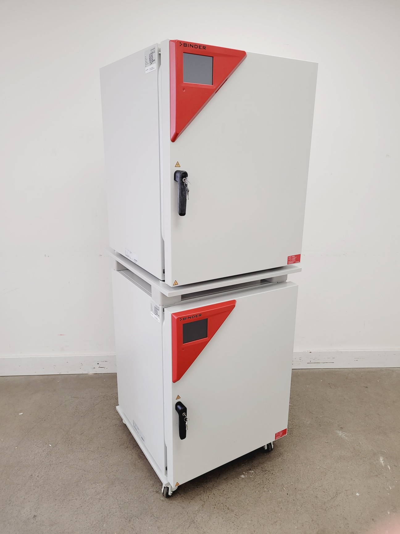 Image of Binder CB 170 Double Stack CO2 Incubator (2021) Lab