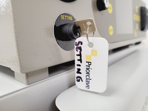 Thumbnail image of Priorclave PS/MID/C40 Benchtop Autoclave (2020) Lab