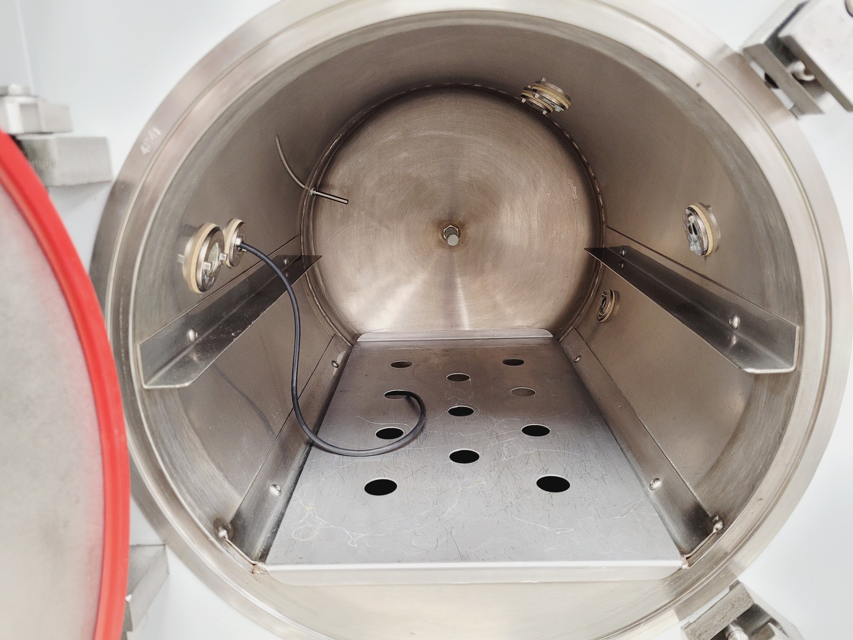 Image of Priorclave PS/MID/C40 Benchtop Autoclave (2020) Lab