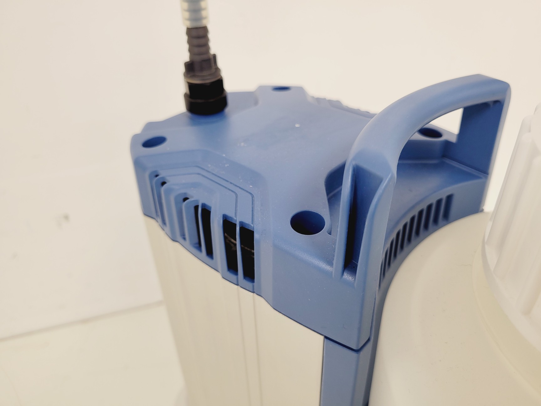 Image of Vacuubrand BVC Control Fluid Aspiration System Lab