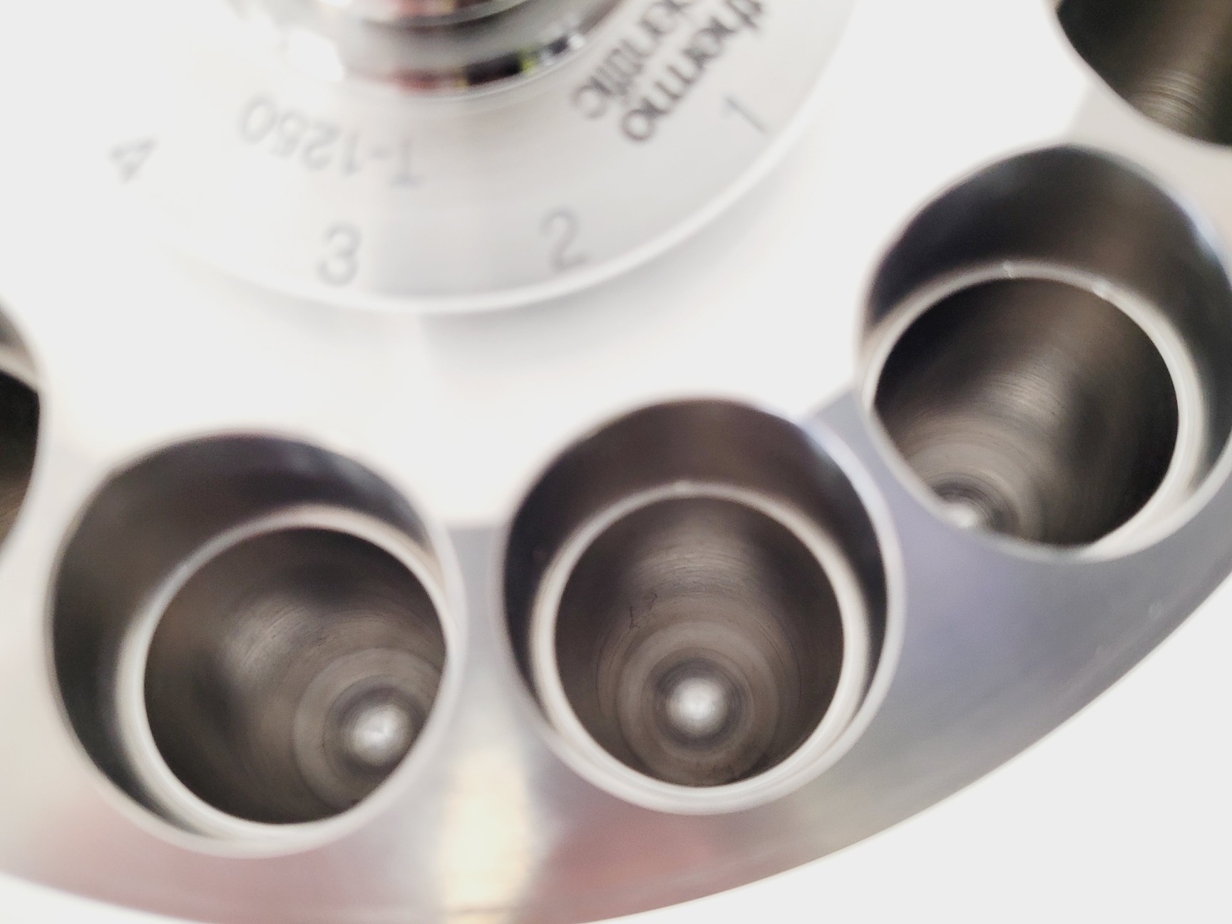 Image of Thermo Scientific T-1250 Fixed Angle Rotor 50,000rpm