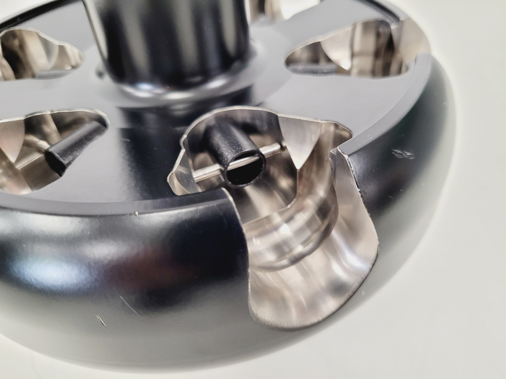 Image of Thermo Scientific TH-641 Swinging Bucket Rotor 41,000RPM