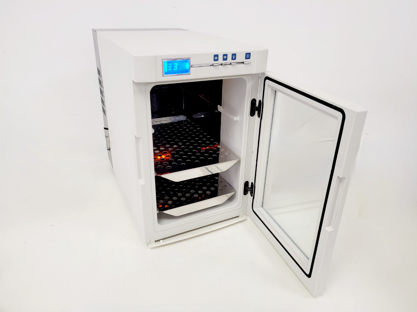 Image of Thermo Scientific HERATHERM IMC 18 Compact Incubator (2021) Lab