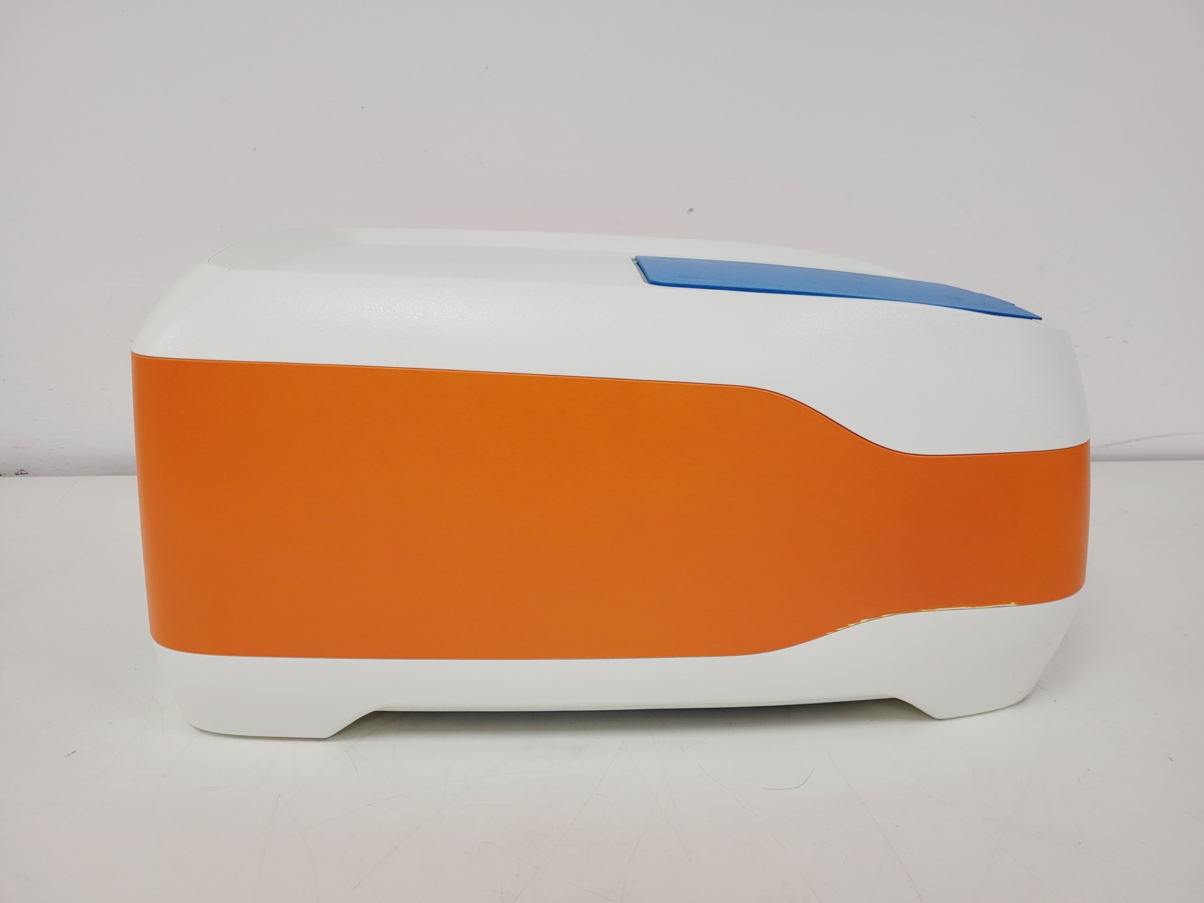 Image of Protein Simple Ella Immunoassay System Lab