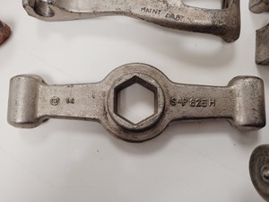 Thumbnail image of Job Lot of Various Sykes-Pickavant Bearing / Gear Pullers - Spares/Repair 