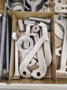 Thumbnail image of Job Lot of Various Sykes-Pickavant Bearing / Gear Pullers - Spares/Repair 