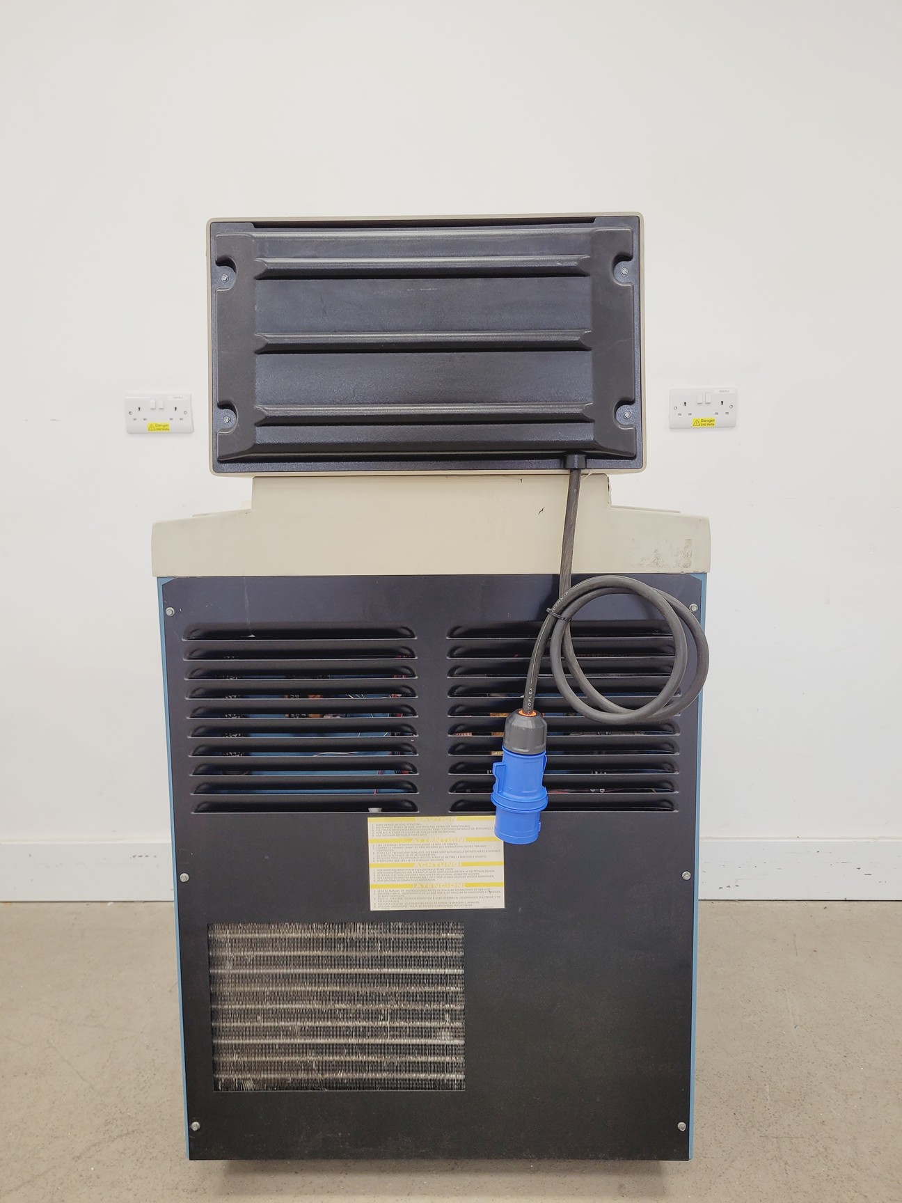Image of Beckman J-6B Refrigerated Ultracentrifuge w/ JS4.2 rotor & 6 x Buckets Lab