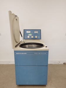 Thumbnail image of Beckman J-6B Refrigerated Ultracentrifuge w/ JS4.2 rotor & 6 x Buckets Lab