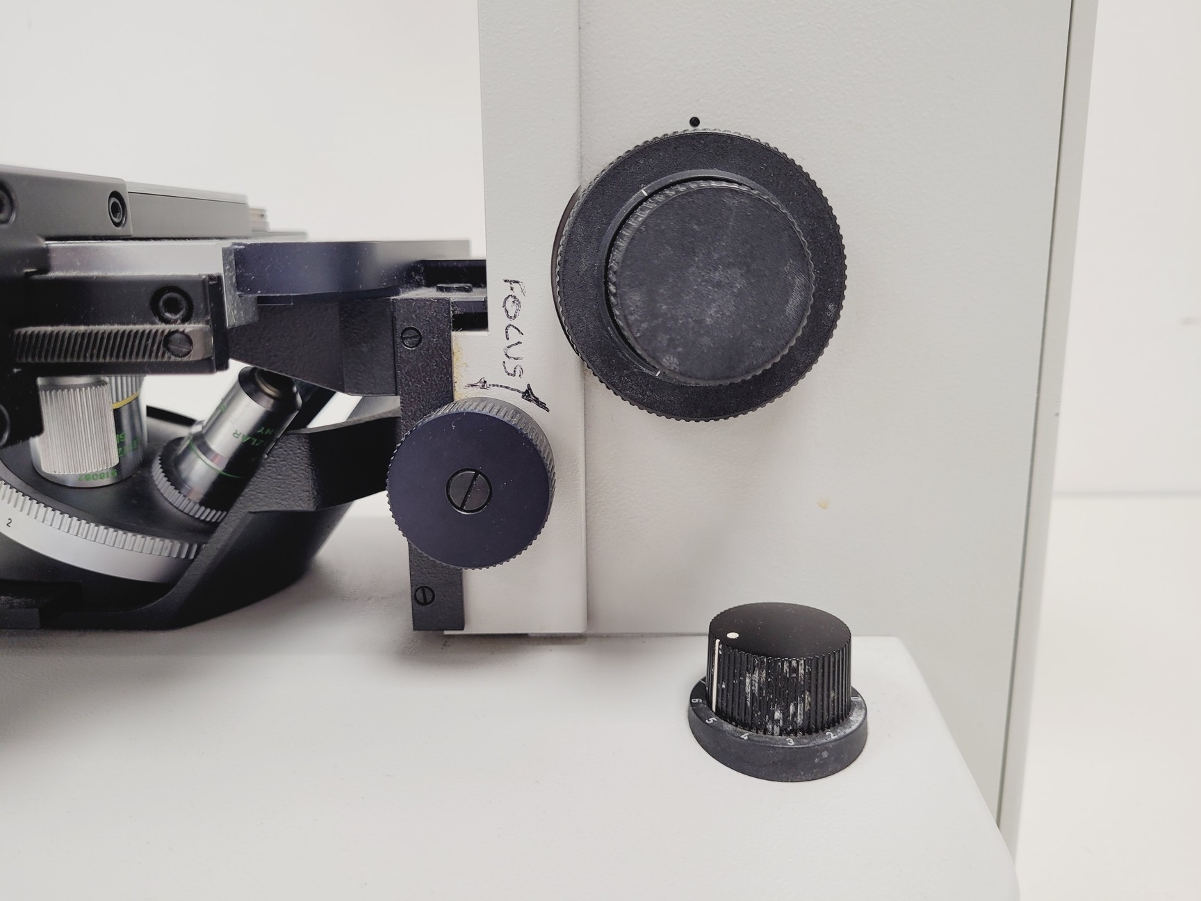 Image of Leitz Labovert FS Microscope w/ 4 x Objectives PHACO 4x/10x/20x/32x Lab