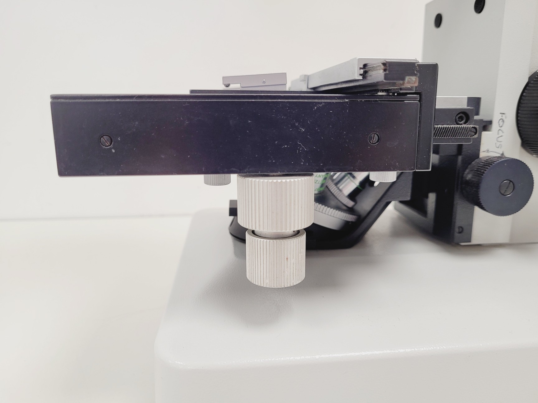 Image of Leitz Labovert FS Microscope w/ 4 x Objectives PHACO 4x/10x/20x/32x Lab