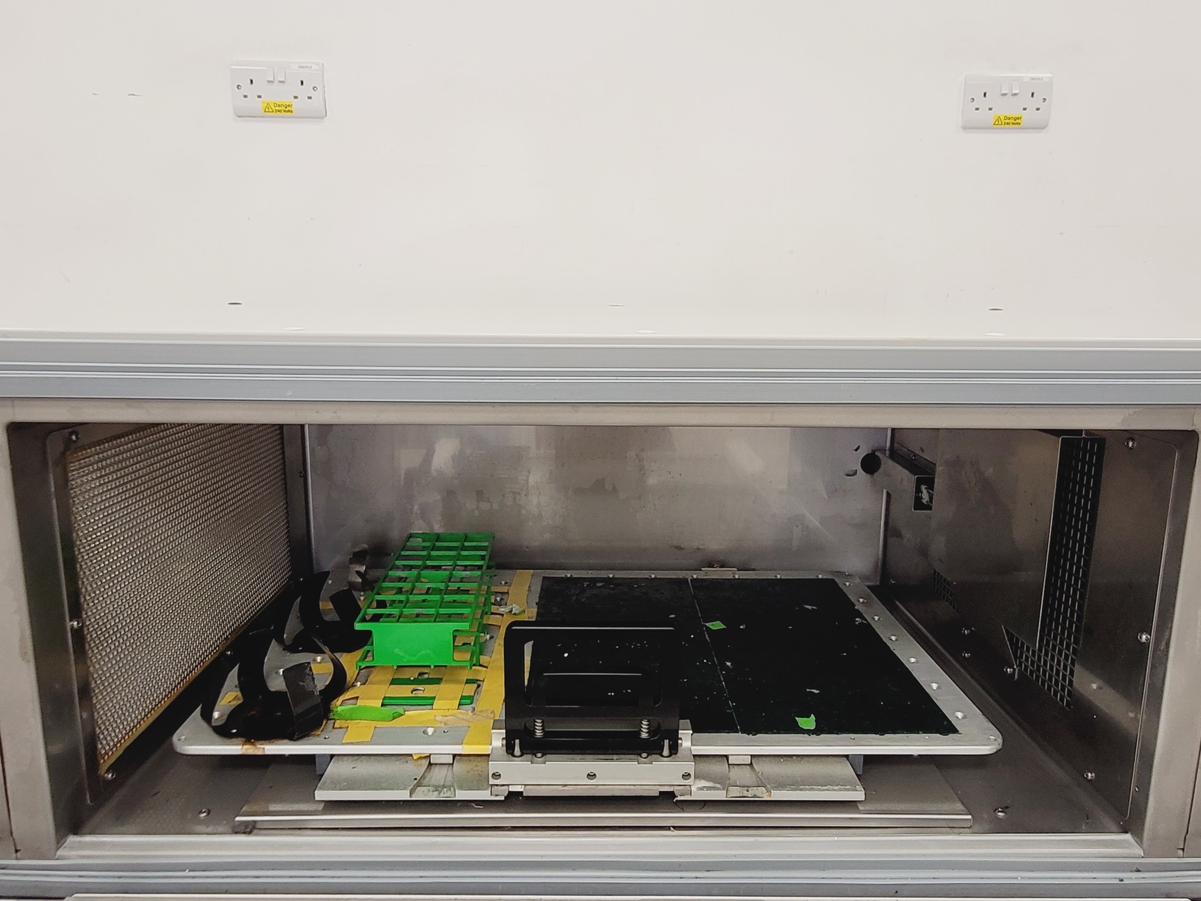 Image of Thermo Scientific MaxQ 8000 Shaker Incubator Model:444 SHKE8000-1CE Lab