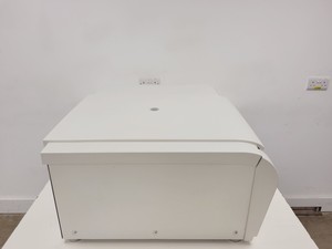 Thumbnail image of Thermo Scientific Heraeus Megafuge 40R Laboratory Centrifuge Lab Spares/Repair
