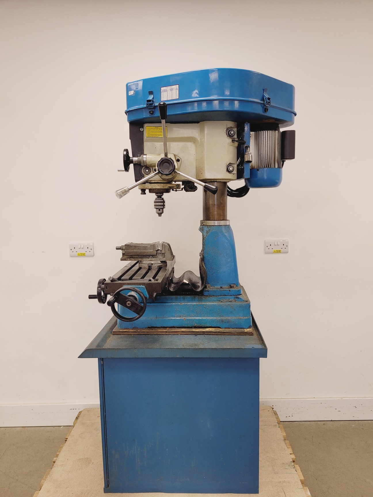 Image of Chester Eagle 30 Variable-Speed Bench Milling Machine – Single Phase