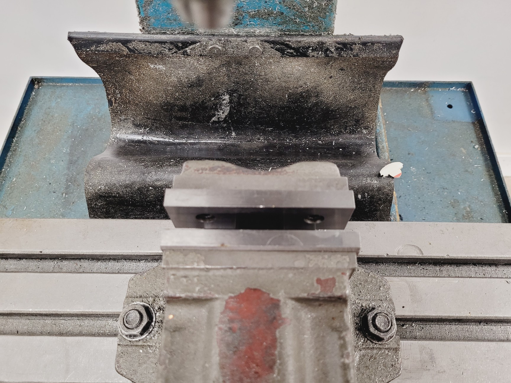 Image of Chester Eagle 30 Variable-Speed Bench Milling Machine – Single Phase