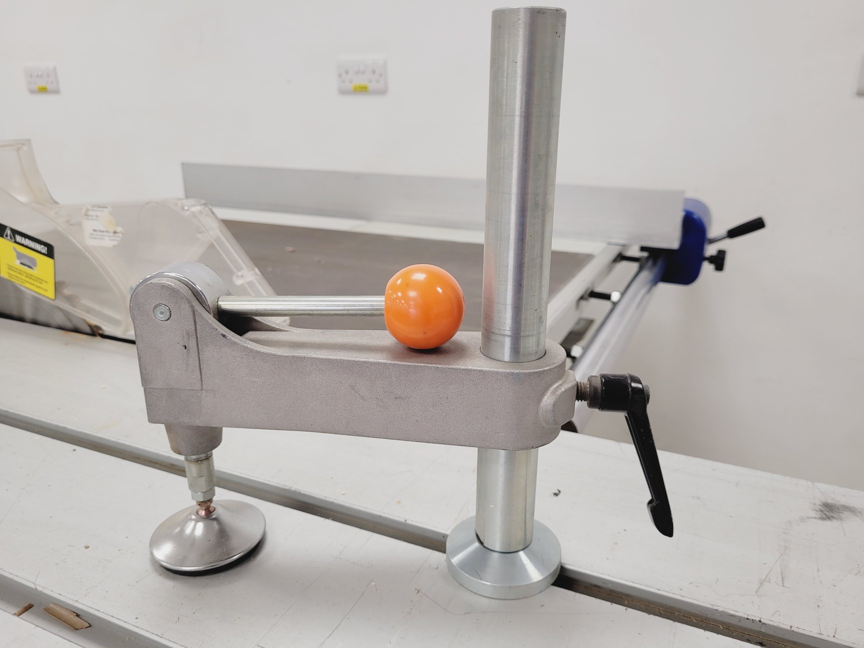 Image of Axminster Industrial Series P30/2200 Panel Saw 953440