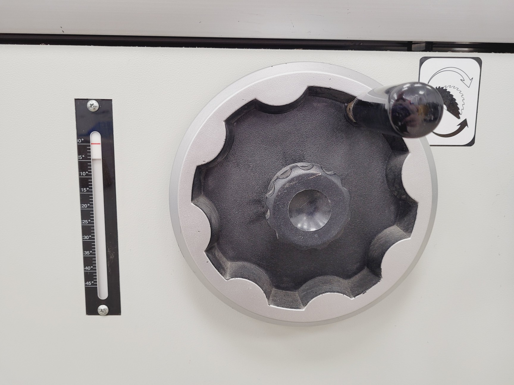 Image of Axminster Industrial Series P30/2200 Panel Saw 953440