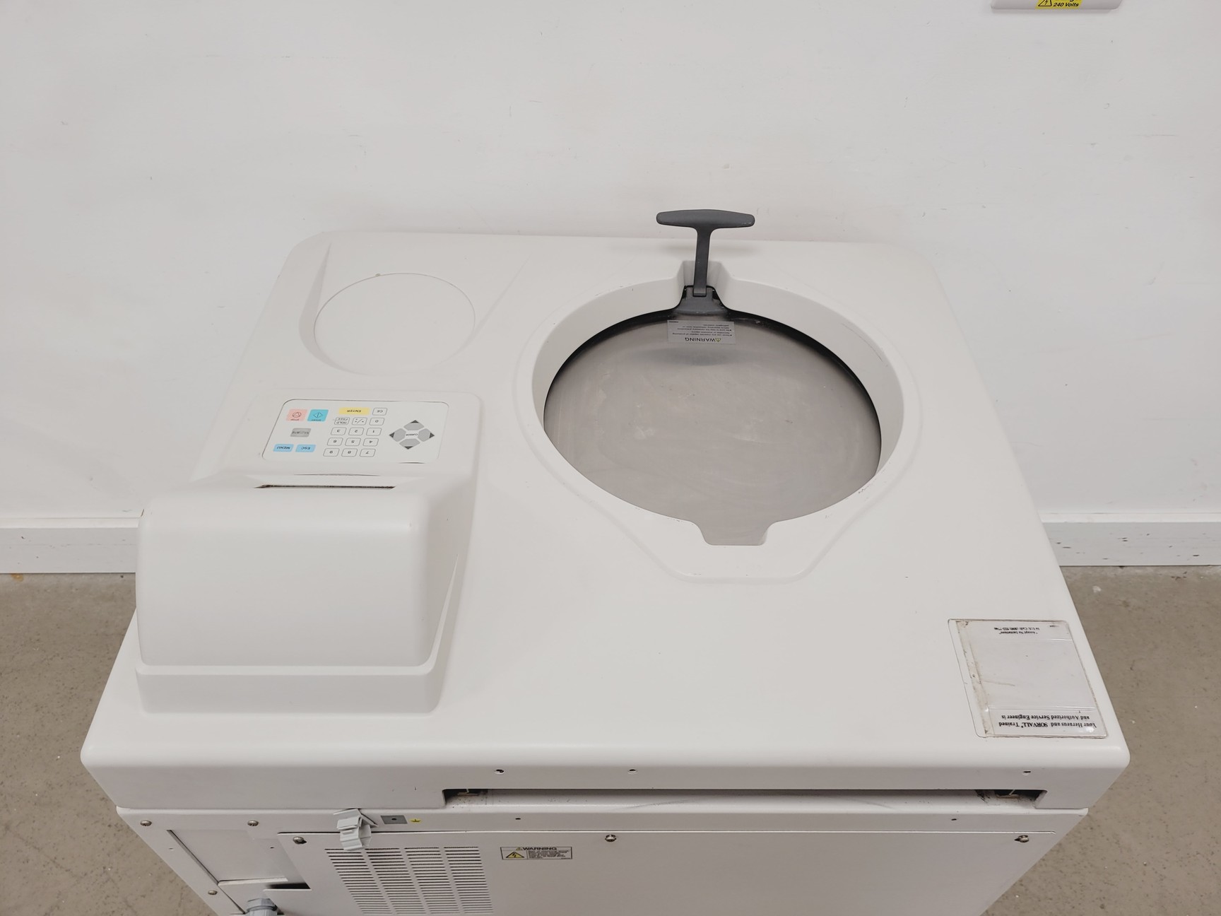 Image of Sorvall Discovery 100SE Ultracentrifuge - No Rotor Included Lab