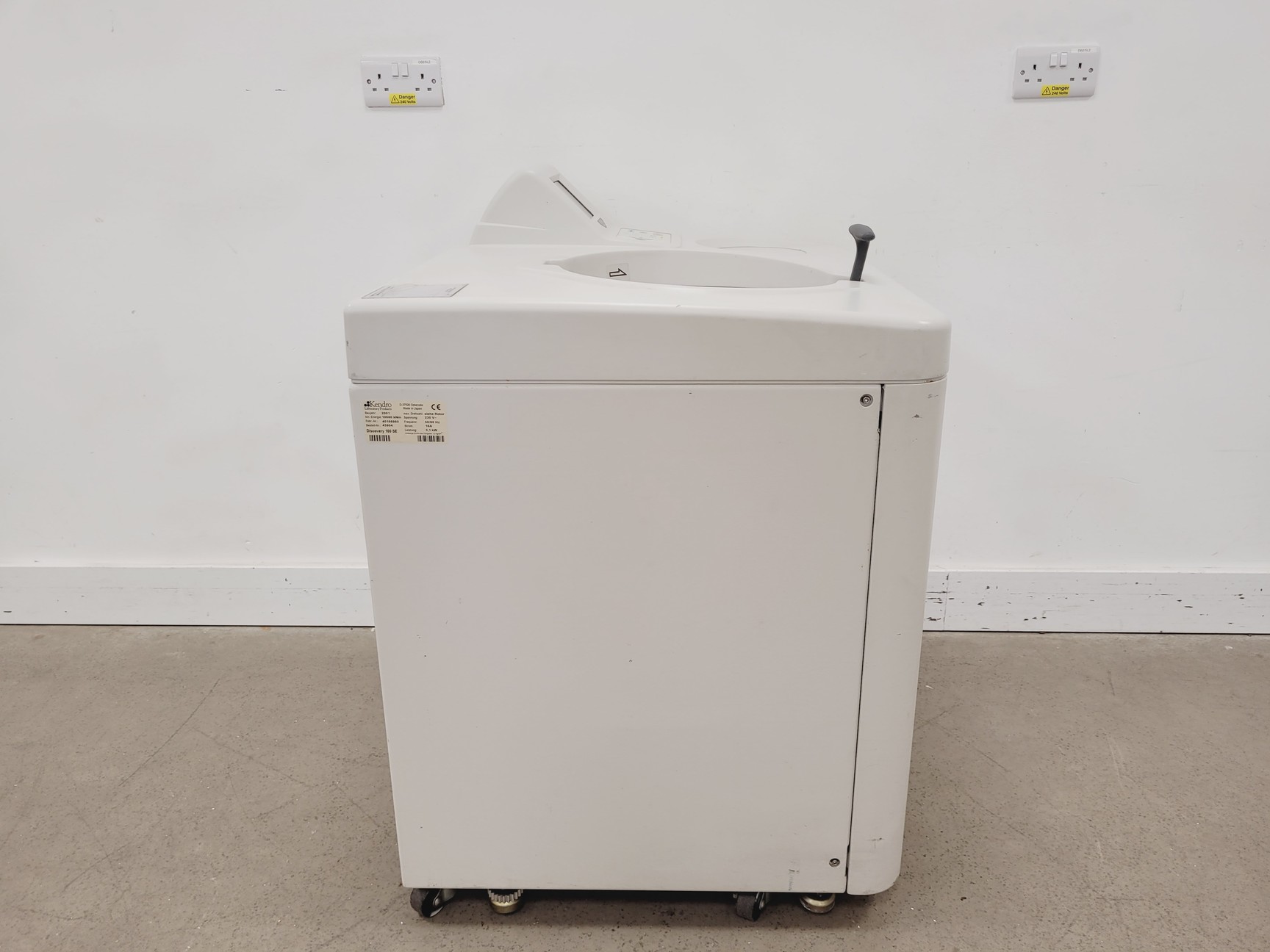 Image of Sorvall Discovery 100SE Ultracentrifuge - No Rotor Included Lab