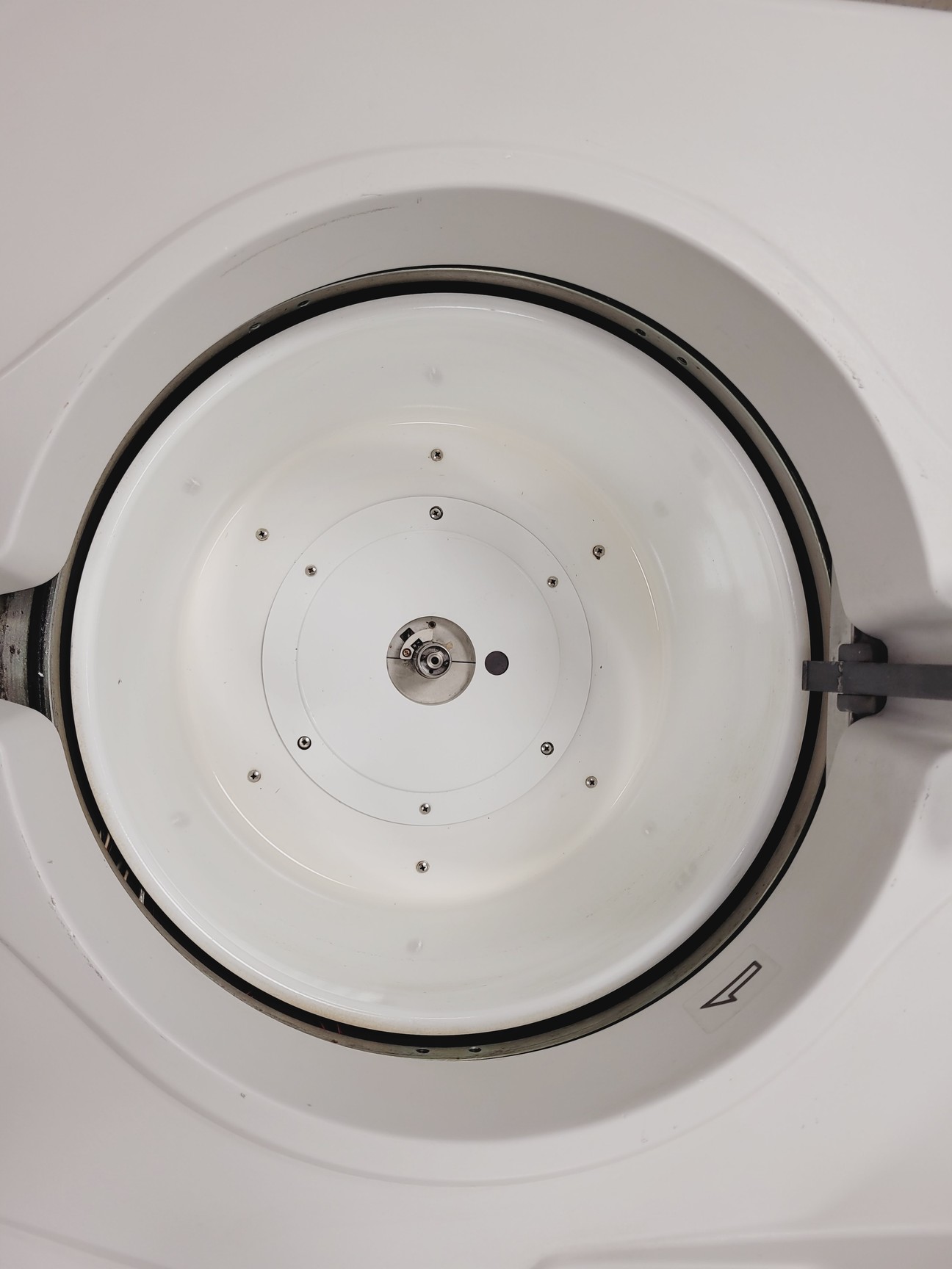 Image of Sorvall Discovery 100SE Ultracentrifuge - No Rotor Included Lab