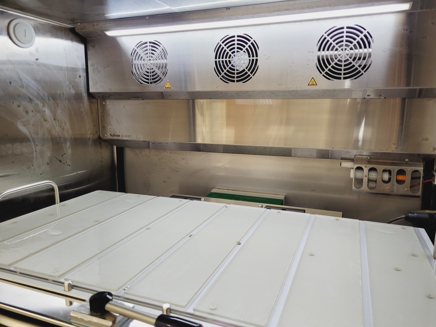 Image of Kuhner Shaker ISF1-ZC EcoDew Shaking Incubator Double Stack Lab
