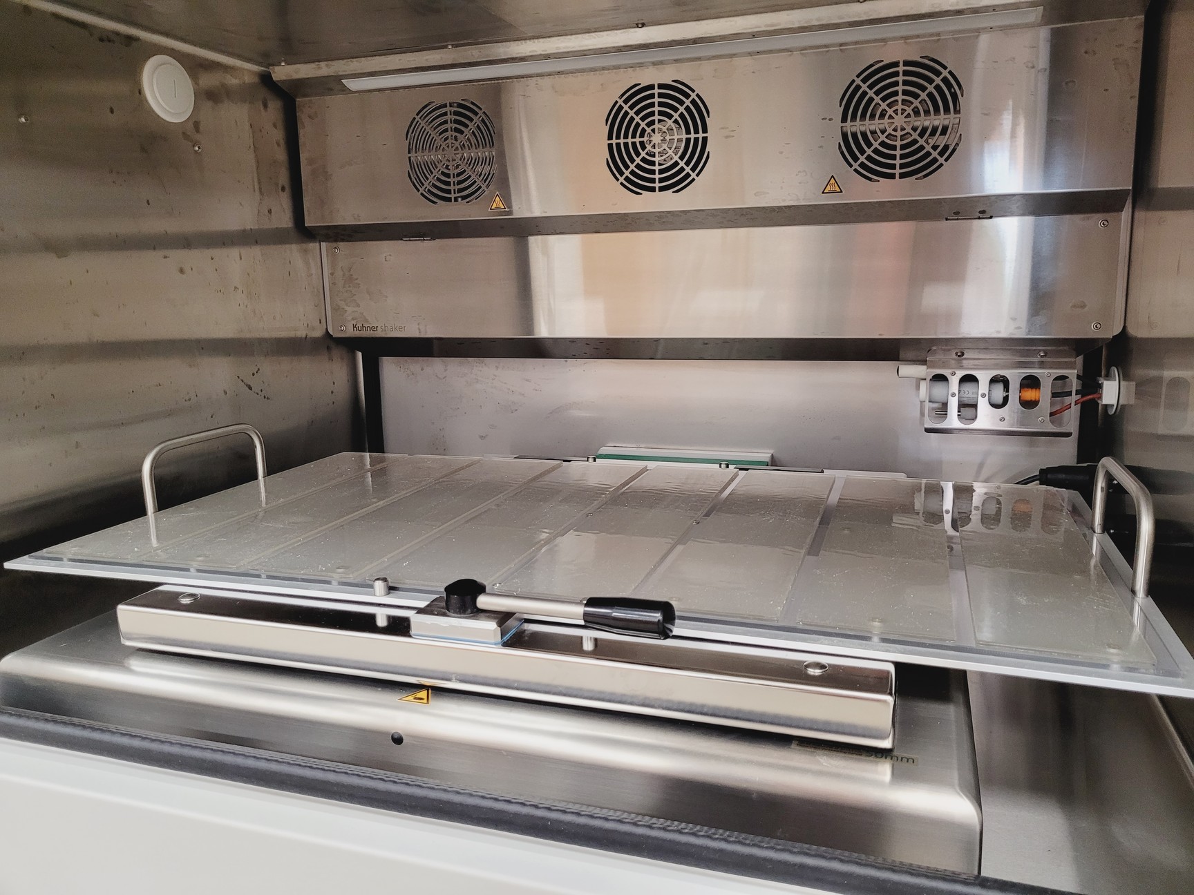 Image of Kuhner Shaker ISF1-ZC EcoDew Shaking Incubator Double Stack Lab