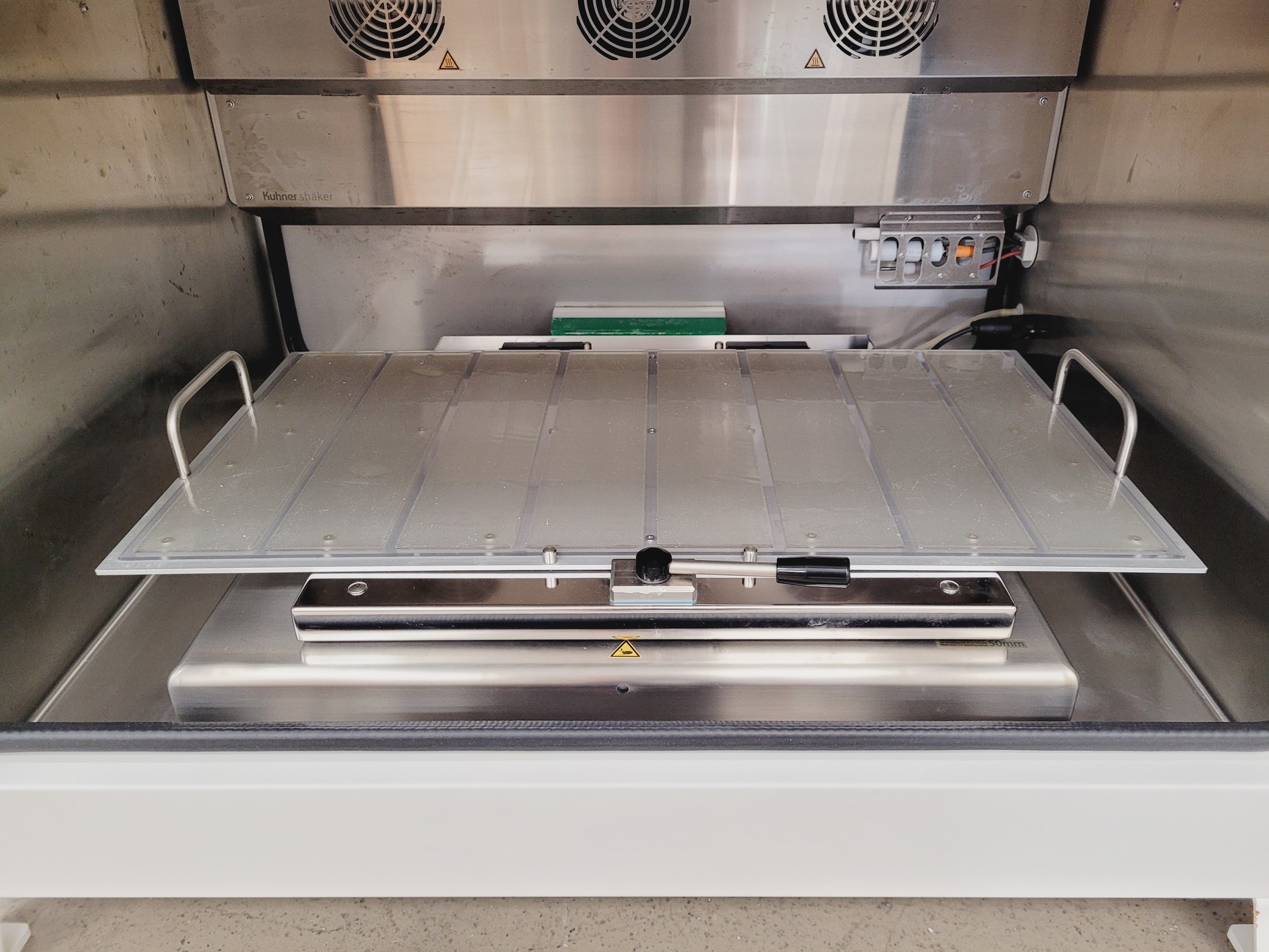Image of Kuhner Shaker ISF1-ZC EcoDew Shaking Incubator Double Stack Lab