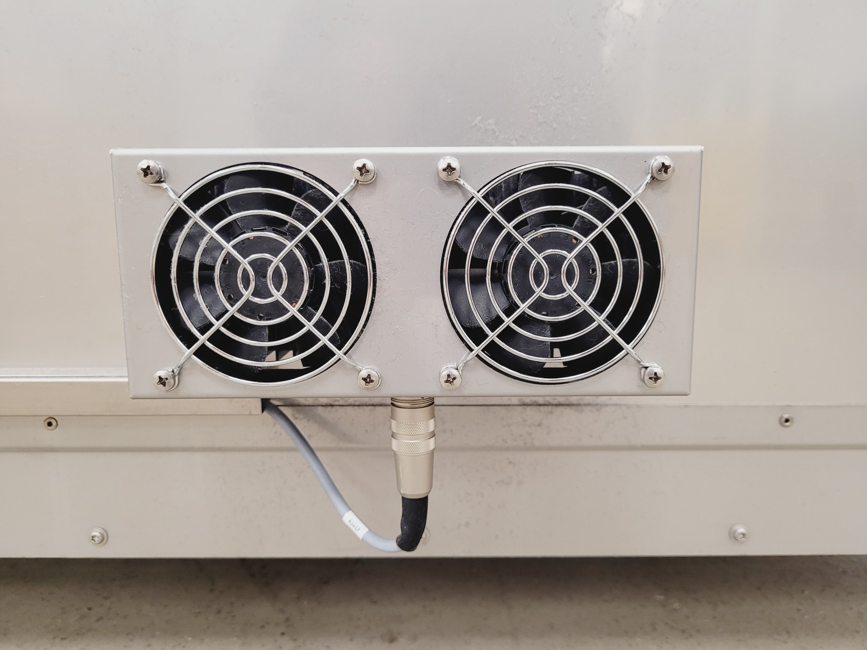 Image of Kuhner Shaker ISF1-ZC EcoDew Shaking Incubator Double Stack Lab