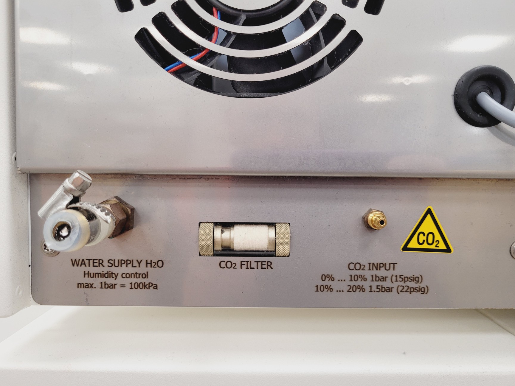 Image of Kuhner Shaker ISF1-ZC EcoDew Shaking Incubator Double Stack Lab