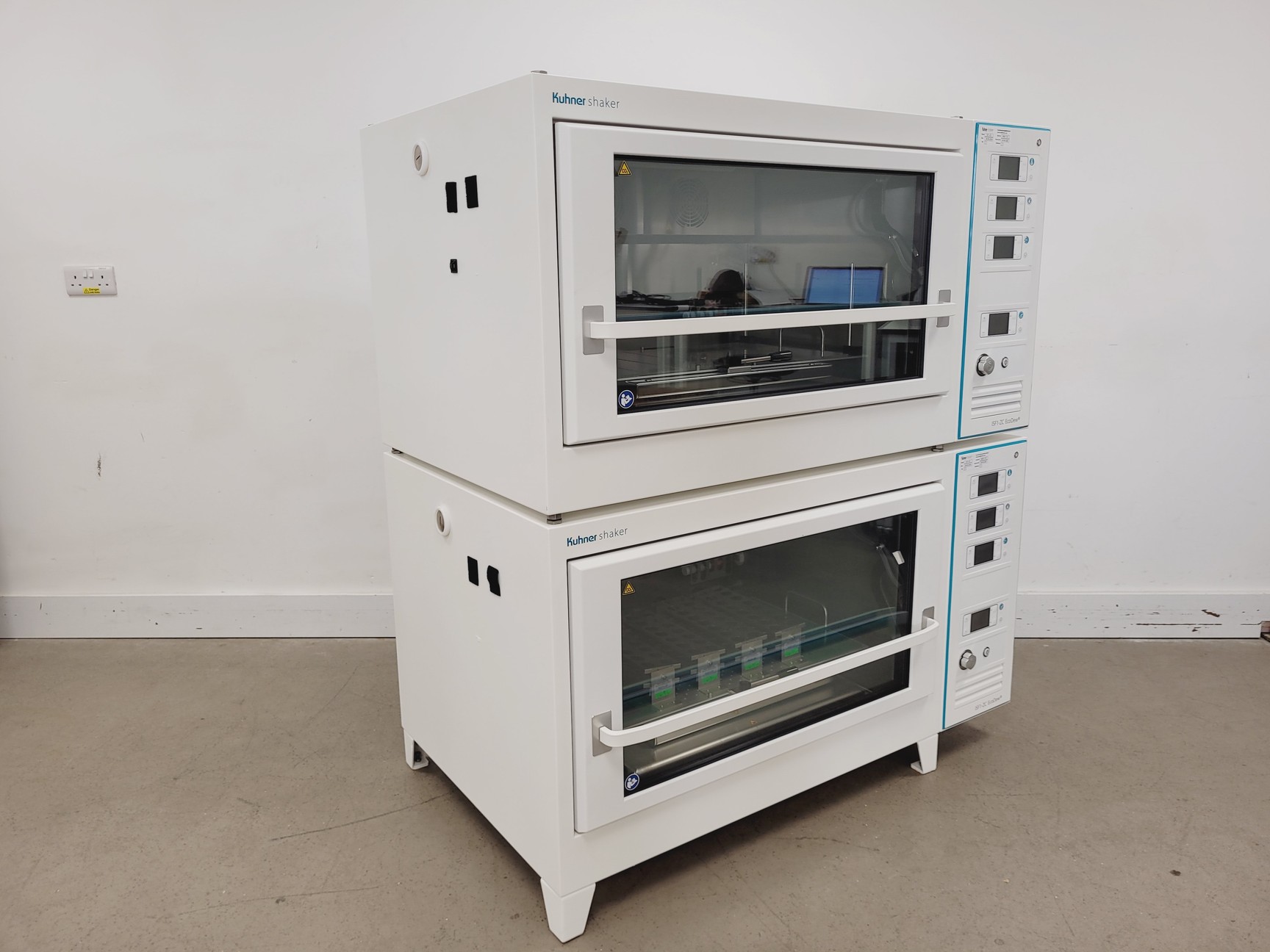 Image of Kuhner Shaker ISF1-ZC EcoDew Shaking Incubator Double Stack Lab