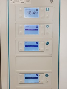 Thumbnail image of Kuhner Shaker ISF1-ZC EcoDew Shaking Incubator Double Stack Lab