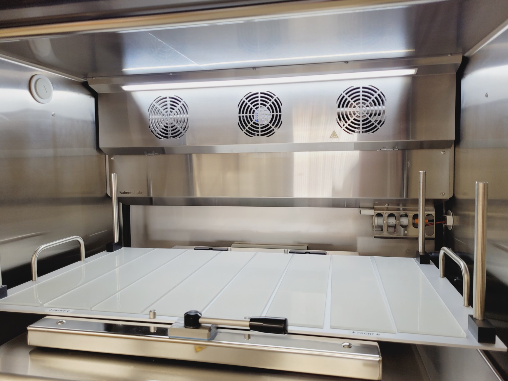Image of Kuhner Shaker ISF1-ZC EcoDew Shaking Incubator Double Stack Lab