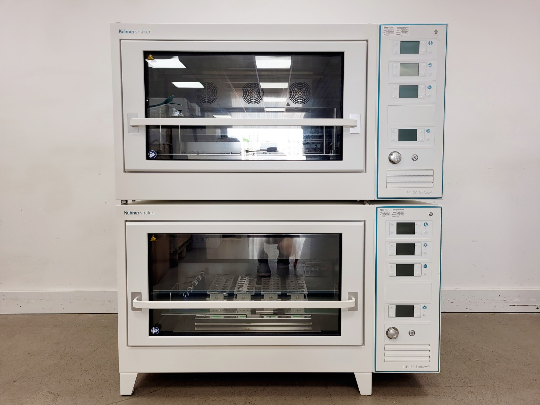 Image of Kuhner Shaker ISF1-ZC EcoDew Shaking Incubator Double Stack Lab