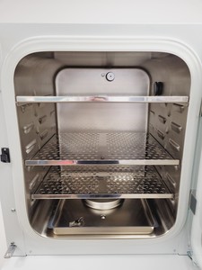 Thumbnail image of Binder CB160 E6.1 Co2 Incubator Double Stack 9140-0092 Lab