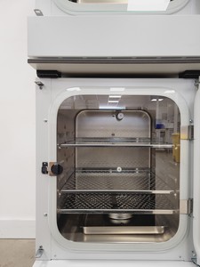 Thumbnail image of Binder CB160 E6.1 Co2 Incubator Double Stack 9140-0092 Lab